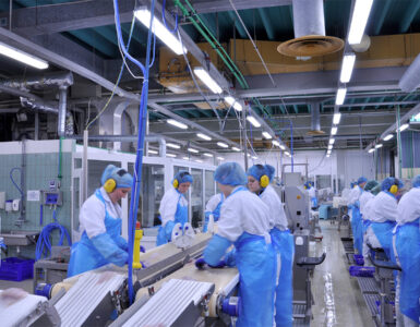 Trabajadores para procesamiento de pescados y mariscos